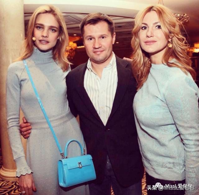 第4只包|Launer:皇家*用御**,女王奶奶一生推