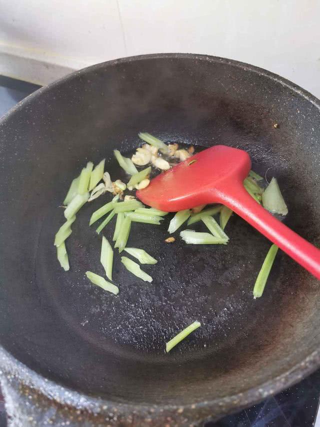 天热，这种“天热*眠药安**”隔天吃一点，晚上睡觉无梦不出汗！