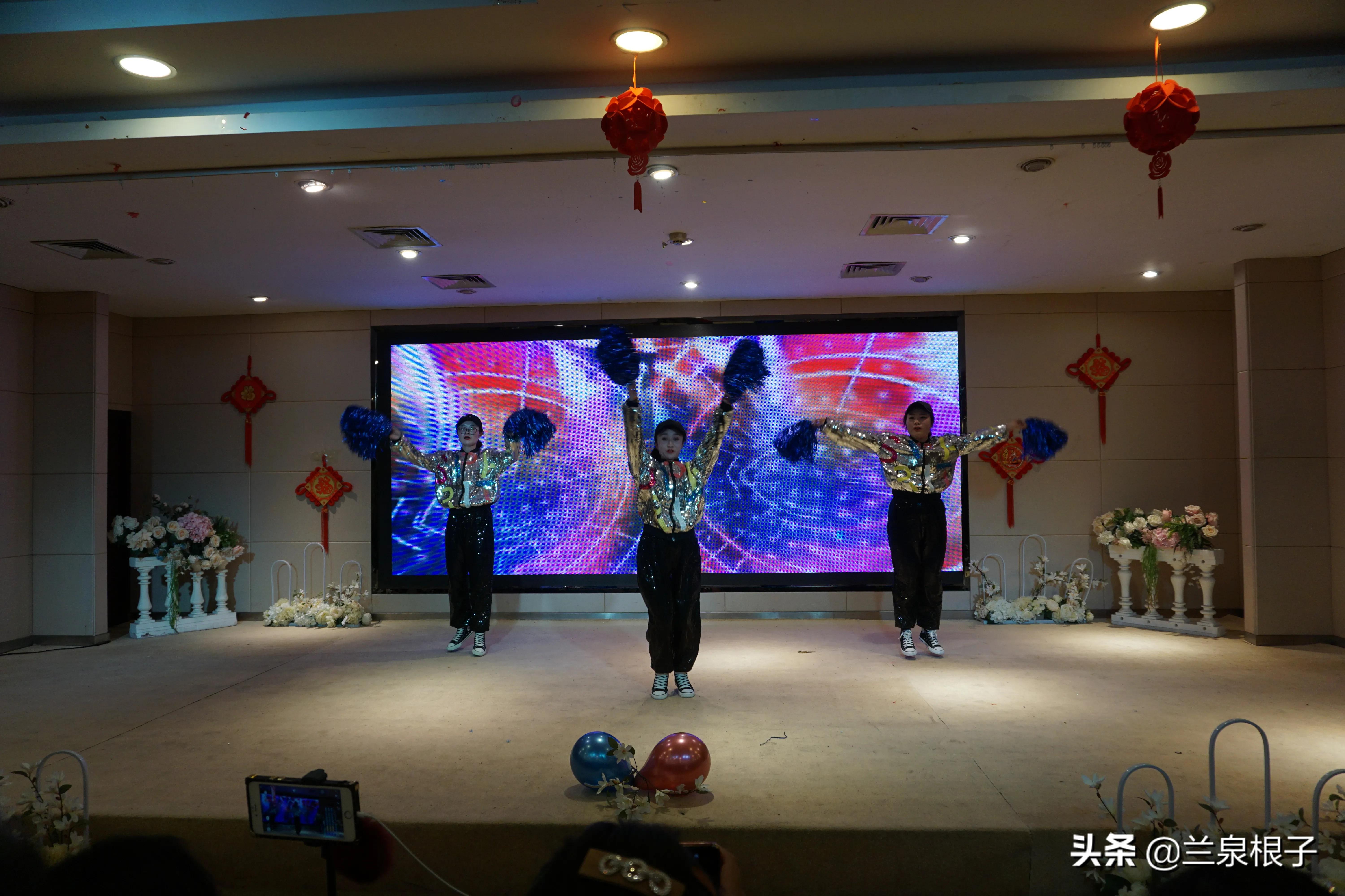 金色阳光幼儿园嘉年华,迎新年亲子活动幼儿园