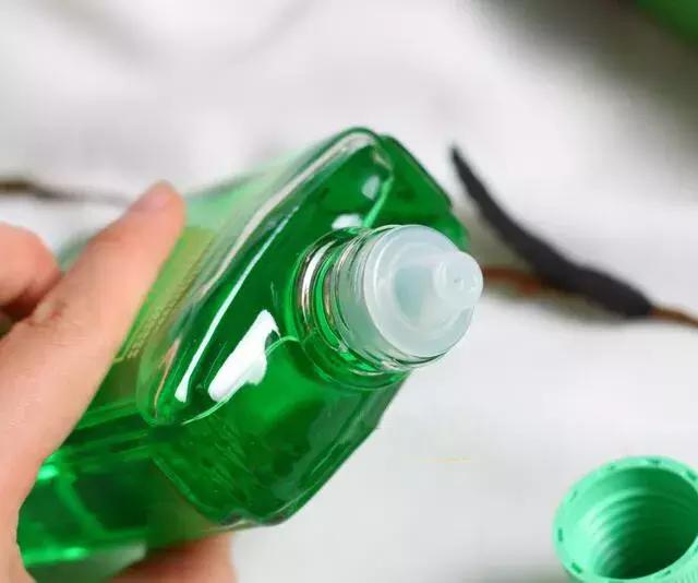 发际线高头发稀疏掉头发怎么拯救,发际线后移的头发还能长出来么