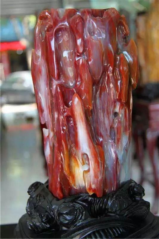 在山上看到这些宝石千万不要错过,深山瑰宝那些不为人知的天然宝石