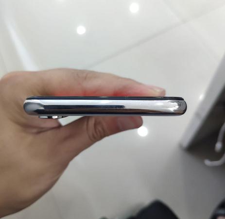 2500块钱买个iphonex值得么,iphonex二手2500值得入手