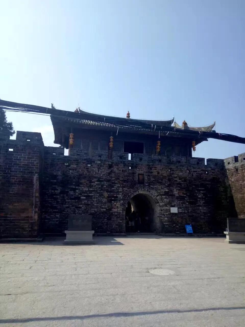 娣卞湷鏃呮父鏀荤暐浜插瓙,娣卞湷鏃呮父閰掑簵鏀荤暐