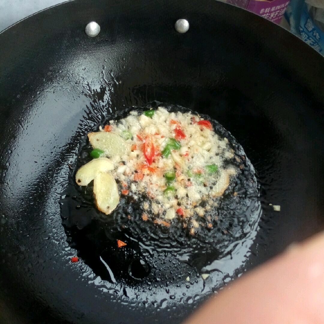 泥鳅鱼肉含元素多,泥鳅鱼胶原蛋白含量高吗