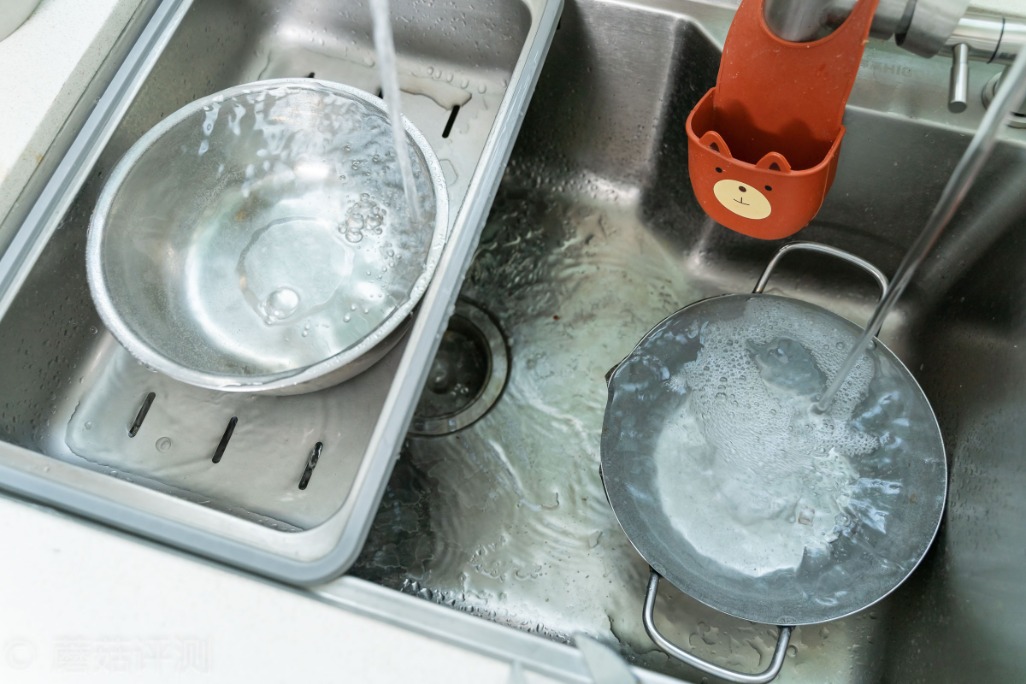 保留矿物质水的净水器,保留矿物质净水器水垢多