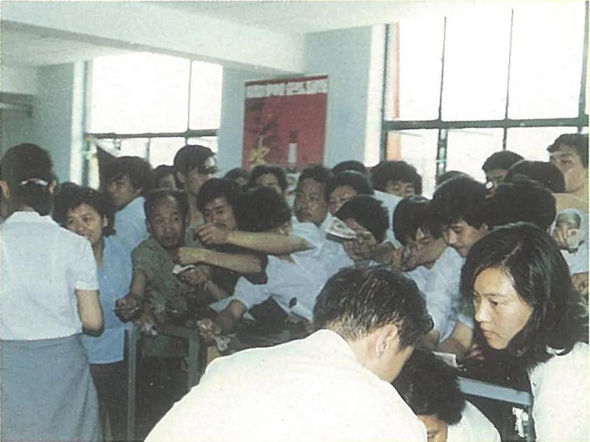 姜文代言过的商务白酒,姜文代言酒