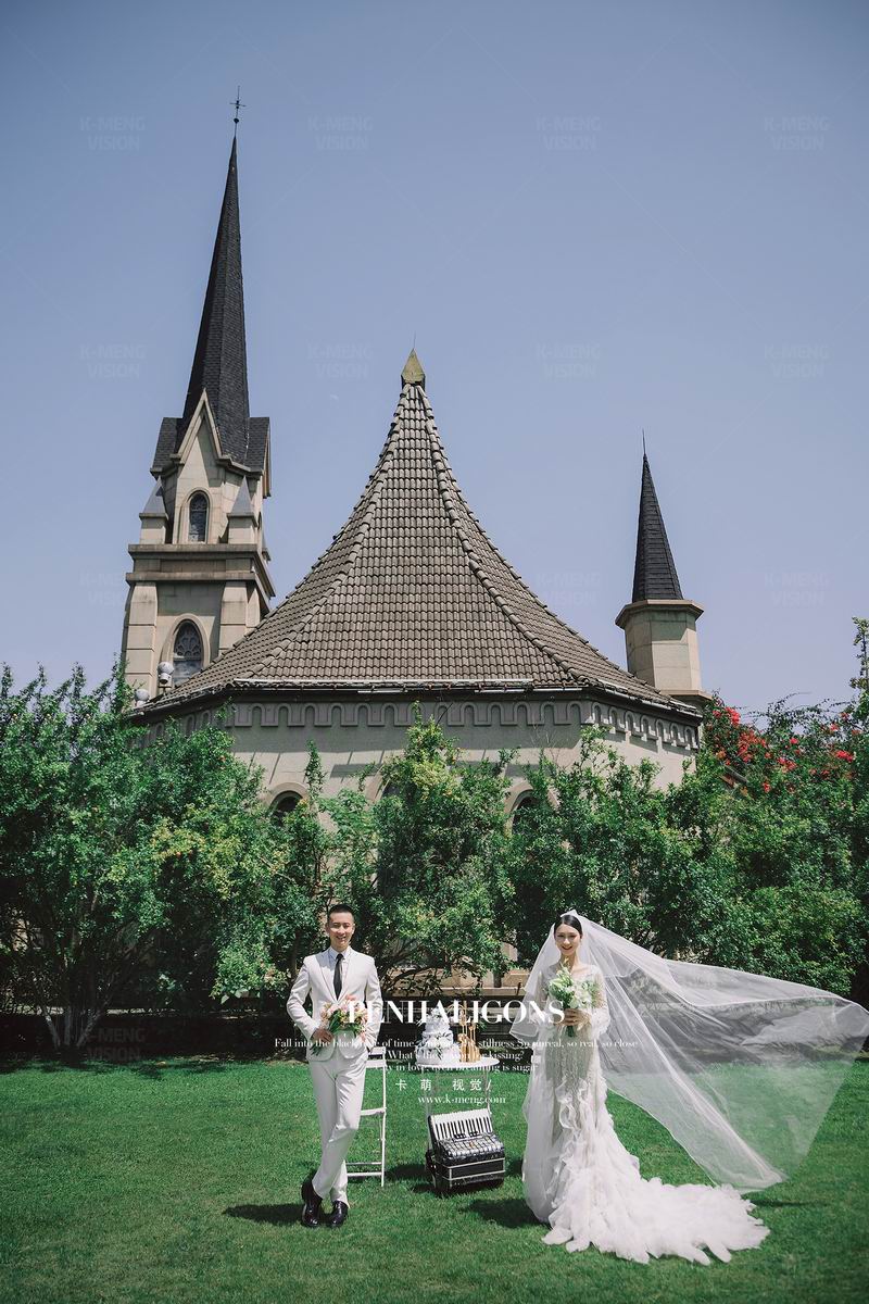 拍婚纱照可以提前试穿衣服吗,拍婚纱照前要去选衣服么