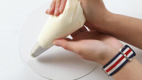 超级评测|12款淡奶油哪款淡奶油夏季打发更稳定？