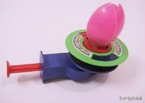 80后小时候玩的纸玩具,小时候玩过的玩具80后满满的回忆