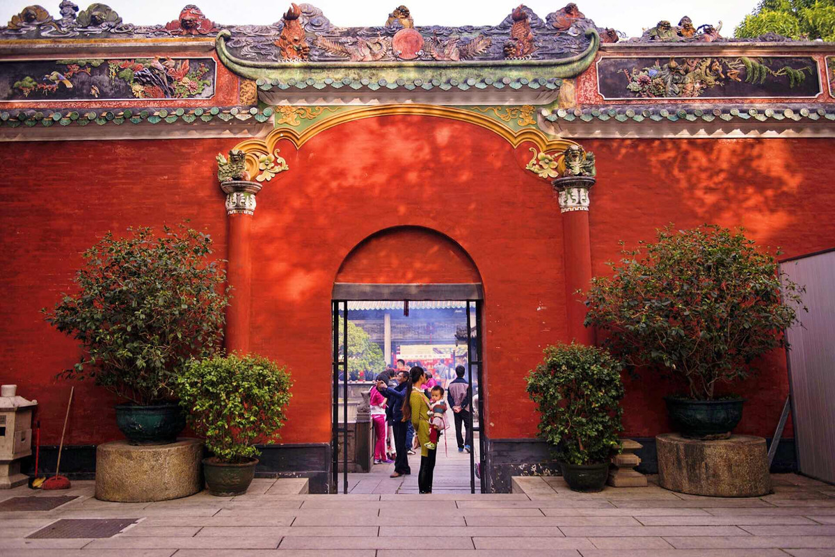 济南千佛山一日游最佳攻略,佛山周边泡温泉的地方一日游