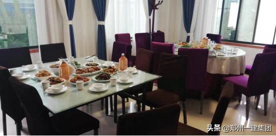 中秋节致敬坚守岗位的他们,中秋节依然坚守岗位的我们