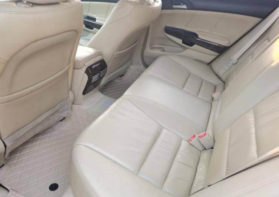 09年八代雅阁2.0值多少钱,八代雅阁6万值得入手吗