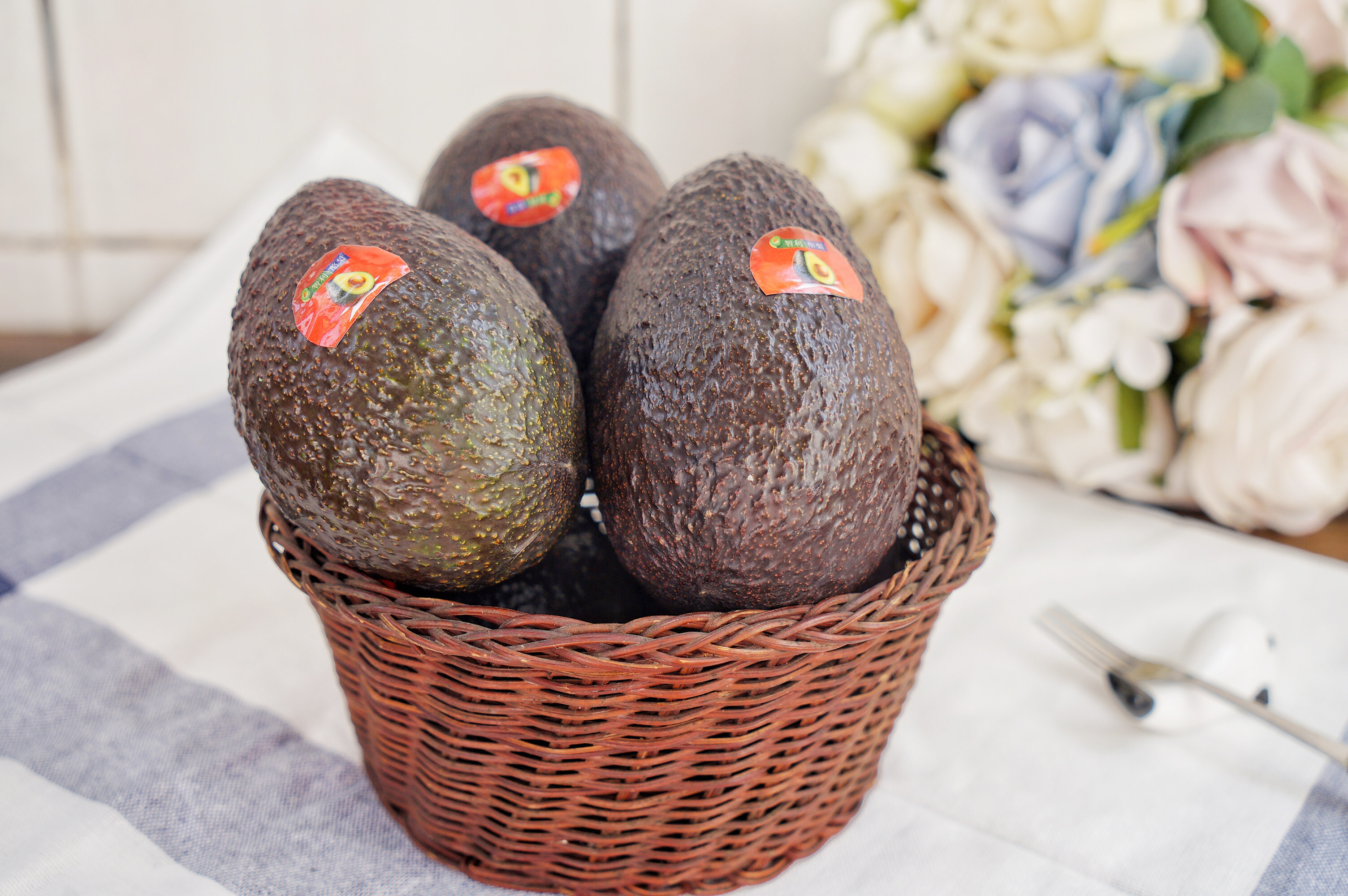 从南美的秘鲁进口水果到中国,秘鲁牛油果是哪里的