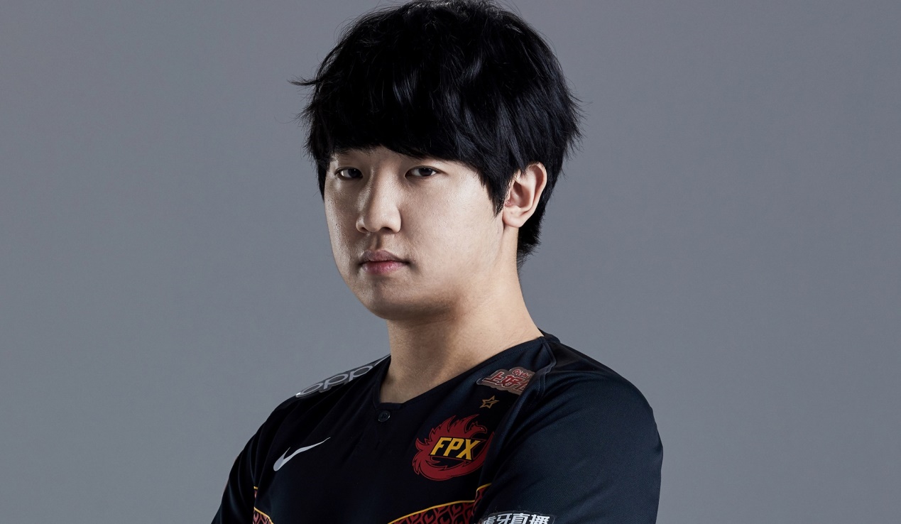 季中杯fpxt1,2020季中杯fpxvst1