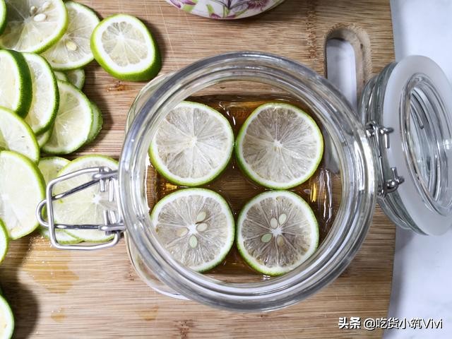 百香果柠檬蜜怎么做不用冷冻,饮品制作家庭柠檬百香果不用蜂蜜