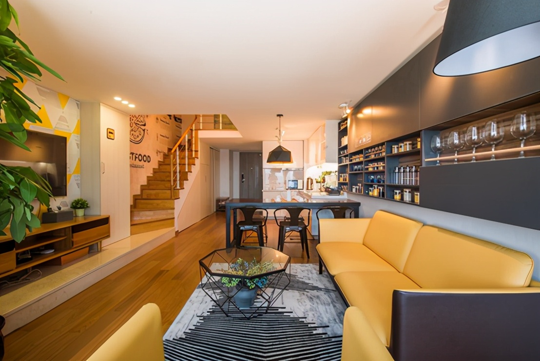 赢家通吃！不限购城市，正持棍暴打普通人