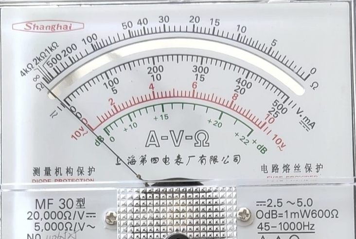 无线电爱好者的第一块表！曾经的一代王者500万用表的前世今生