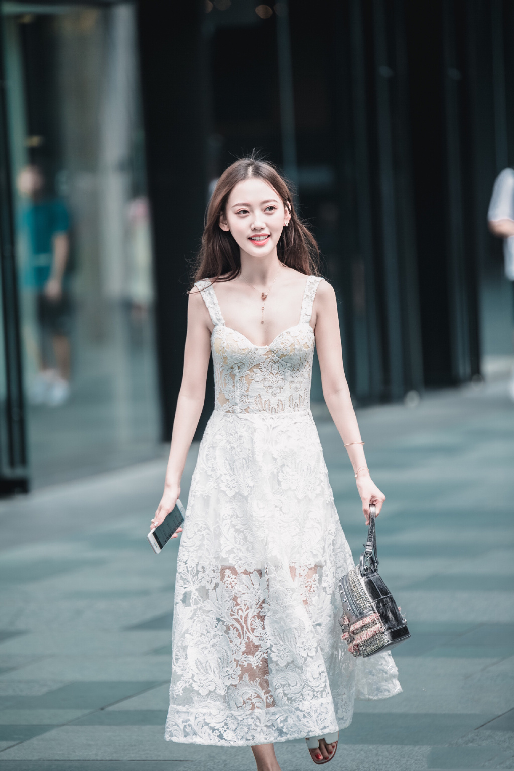 渴望剥壳鸡蛋般的嫩滑肌肤？抹了十斤身体乳，只有这5款还在回购