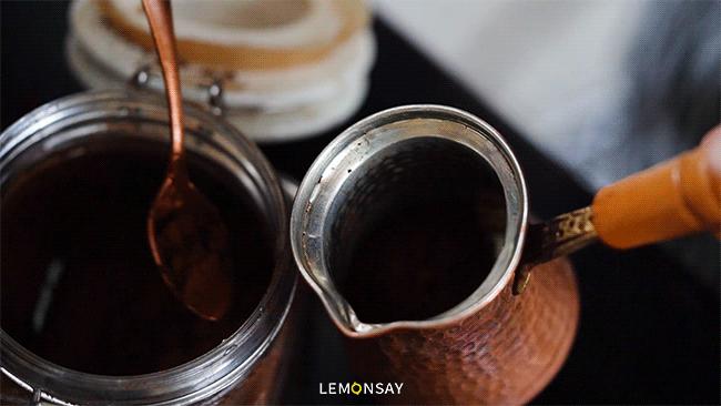 土耳其的占卜咖啡店在哪,用土耳其咖啡占卜