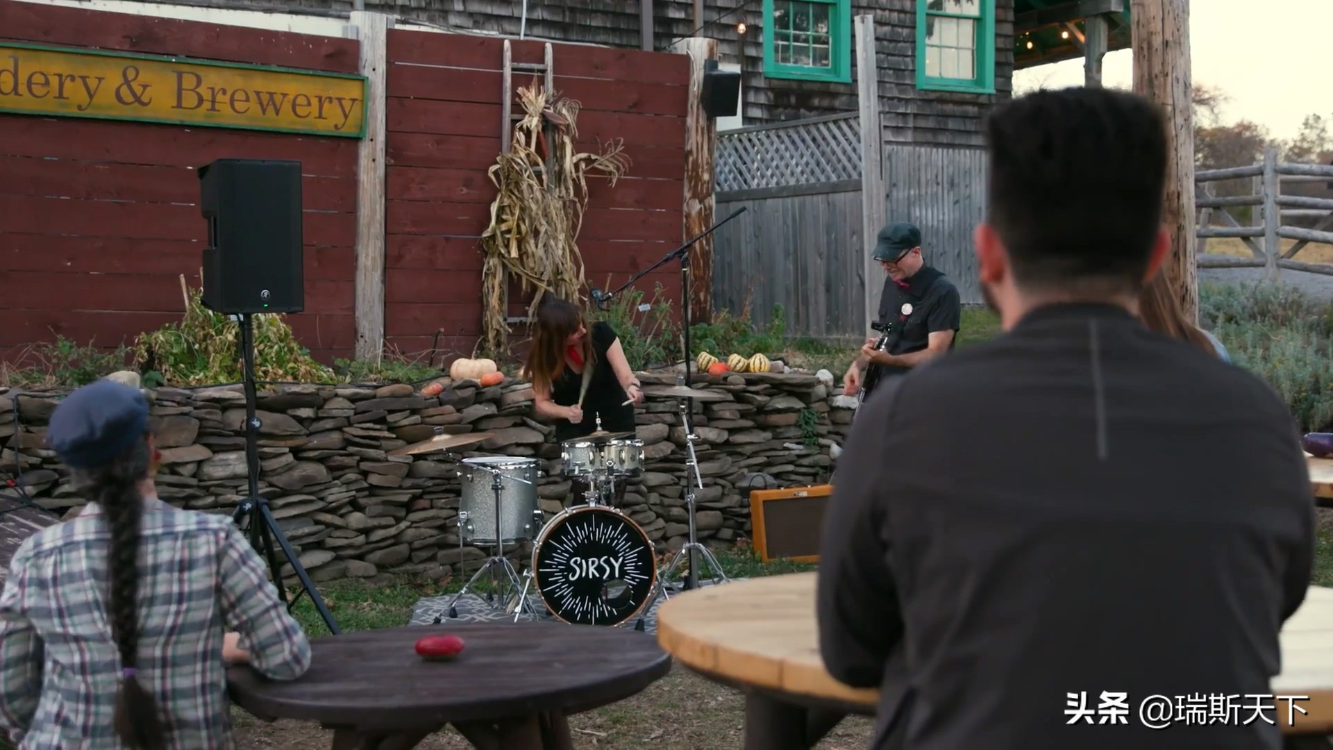 拉杆式30寸广场舞音箱,跳广场舞用的12寸音箱