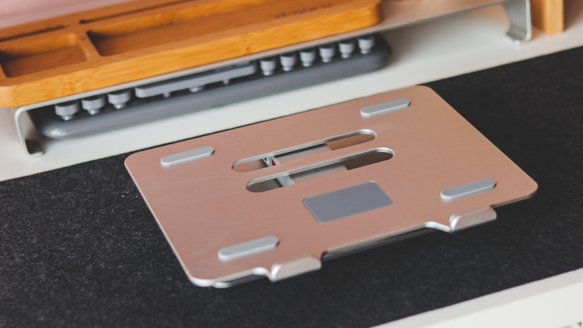 笔记本夏季怎么样散热,如何选择笔记本散热器