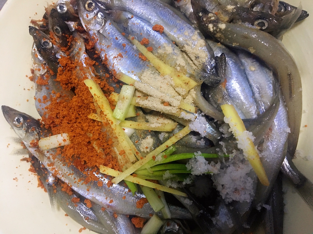 烤多春鱼做法大全,烤多春鱼正宗做法