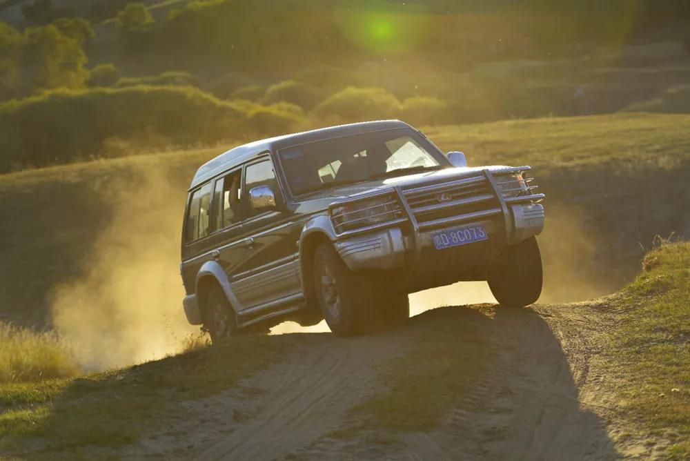 坝上秋色之金色草原,坝上金色草原风景