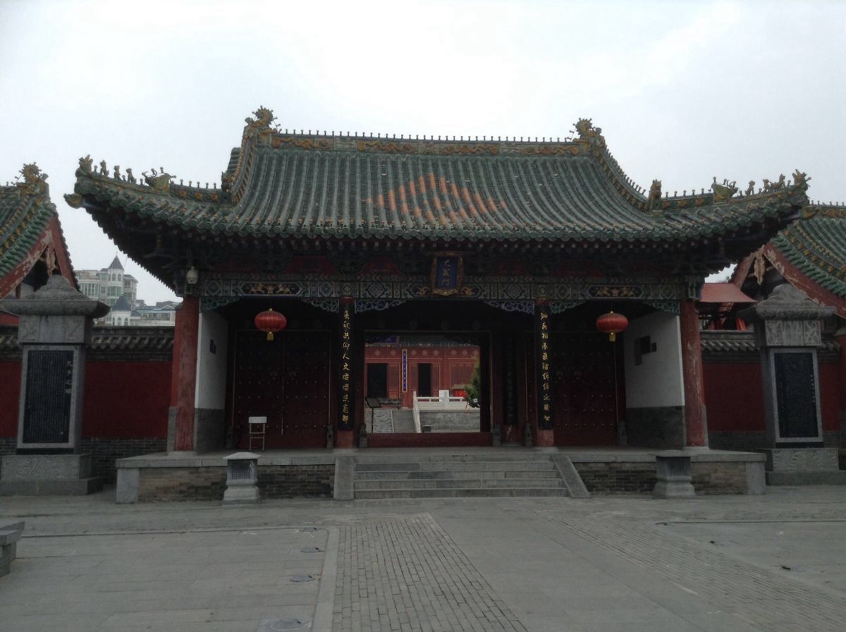 郑州大城隍庙,郑州城隍庙里面讲解