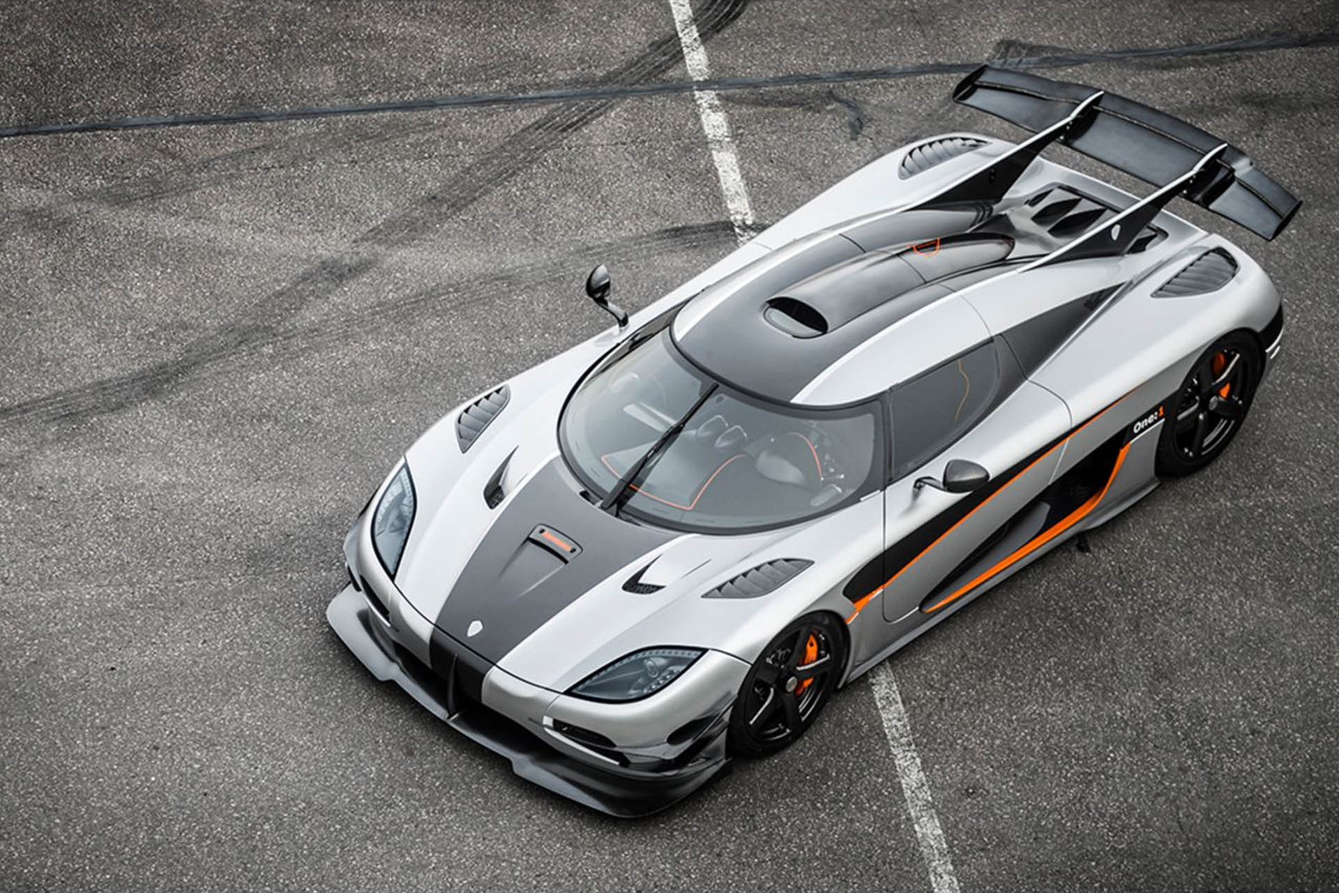 买钥匙送车,豪车钥匙为什么是最贵的零件