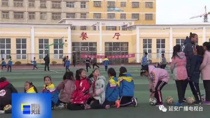足球外教进校园,青少年足球培训外教