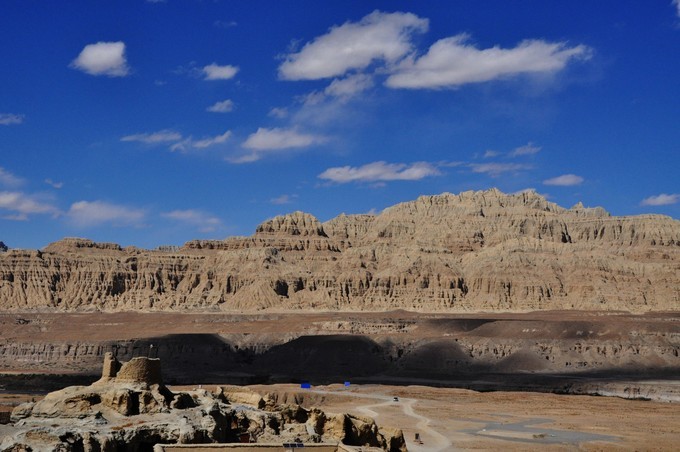 雄踞阿里高原七百年，苍凉到极致的后藏秘境，消失的古格王朝