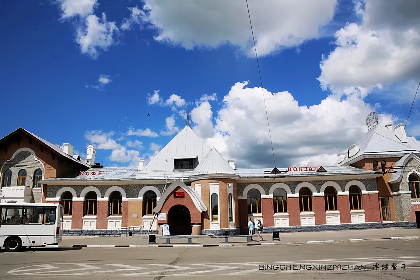 黑河挨着哪里,黑河远方文学