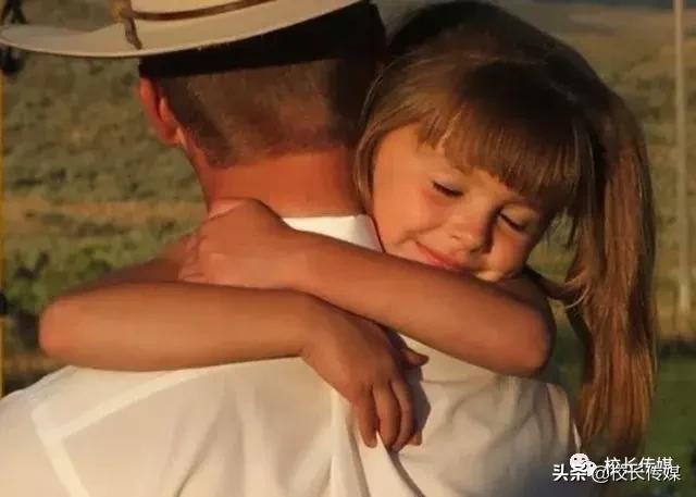 一个普通家庭的教子经验有哪些,101个年轻父母必知的教子招法