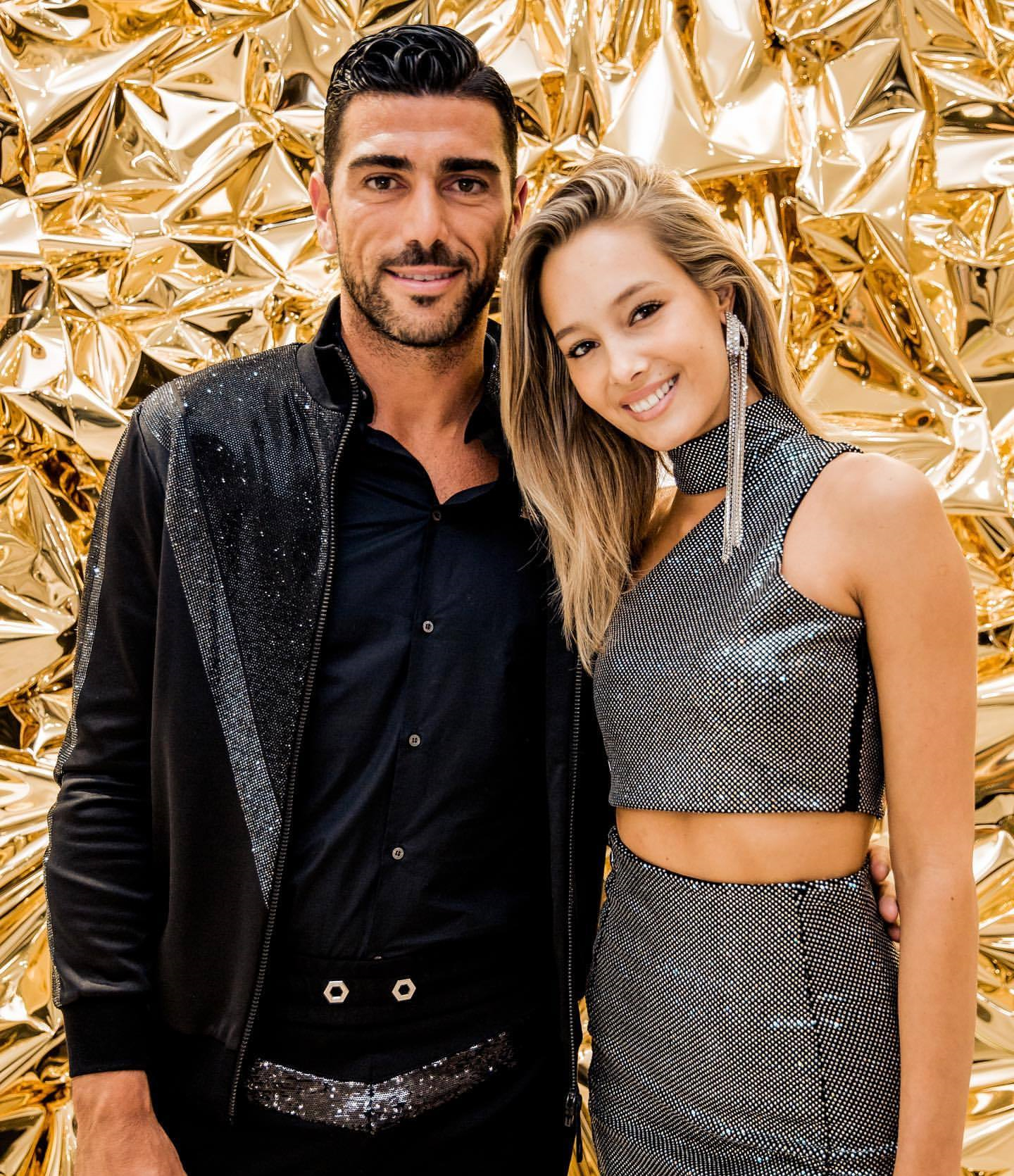 倒挂金钩进球高光时刻,倒挂金钩空翻进球