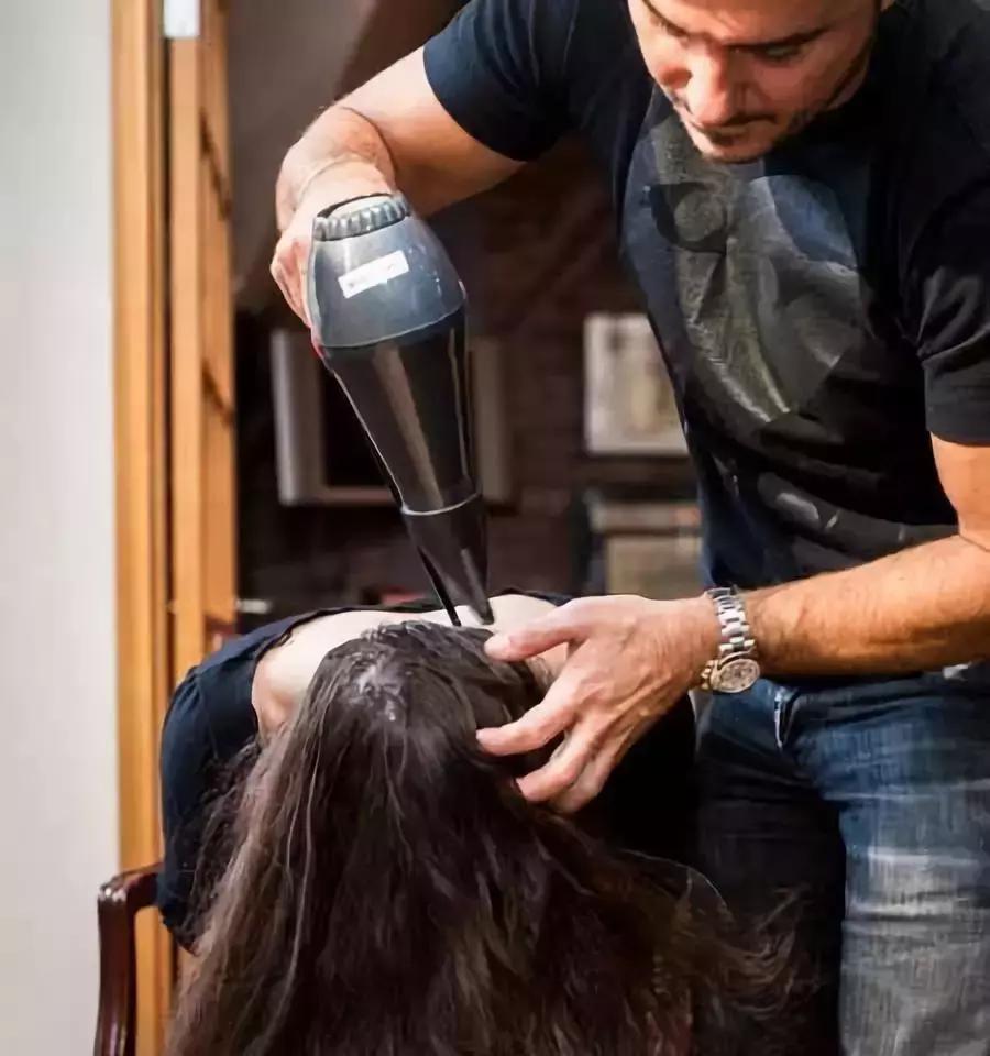 头顶头发蓬松技巧,短头发蓬松小技巧