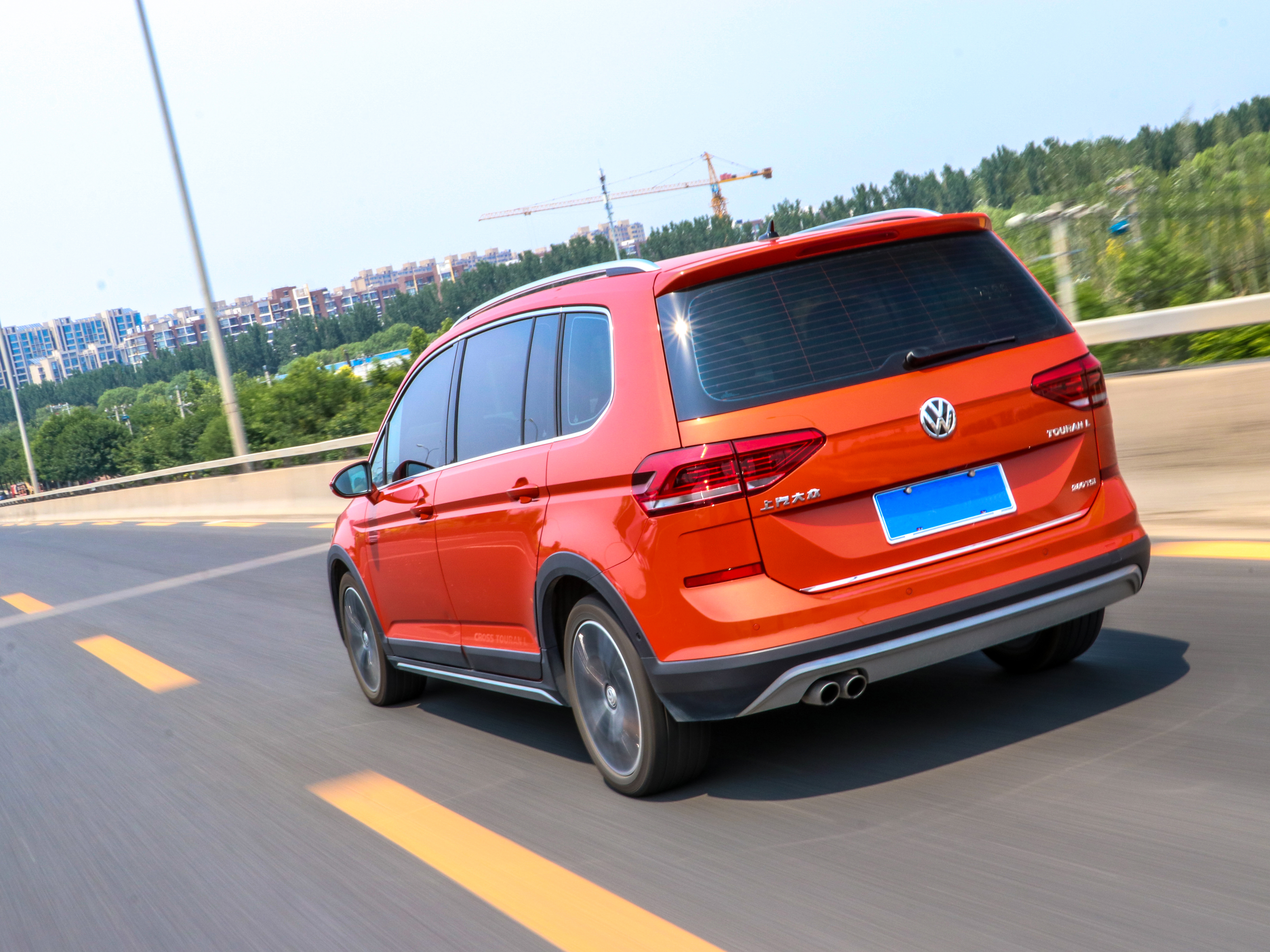 大众途安l实测,手动大众途安l体验