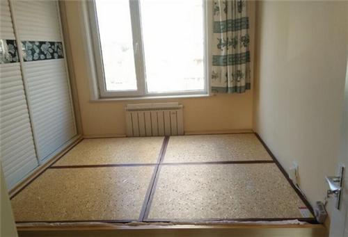 怎样做榻榻米床既经济又实惠,实木榻榻米床如何装扮