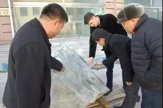 充满风险的俄罗斯的玉料生意