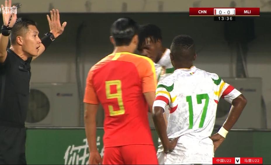 中国u22男足比赛录像,u22男足对巴西
