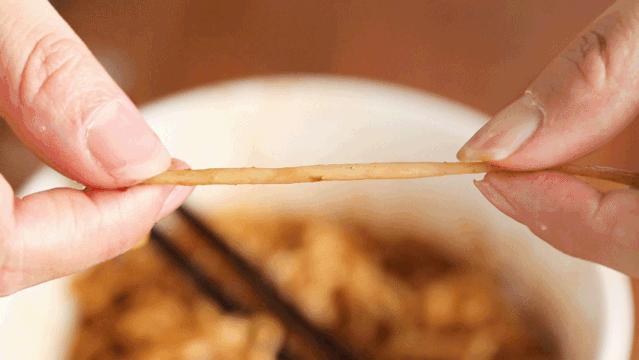 小龙虾味螺蛳粉,小龙虾味无骨鸡爪