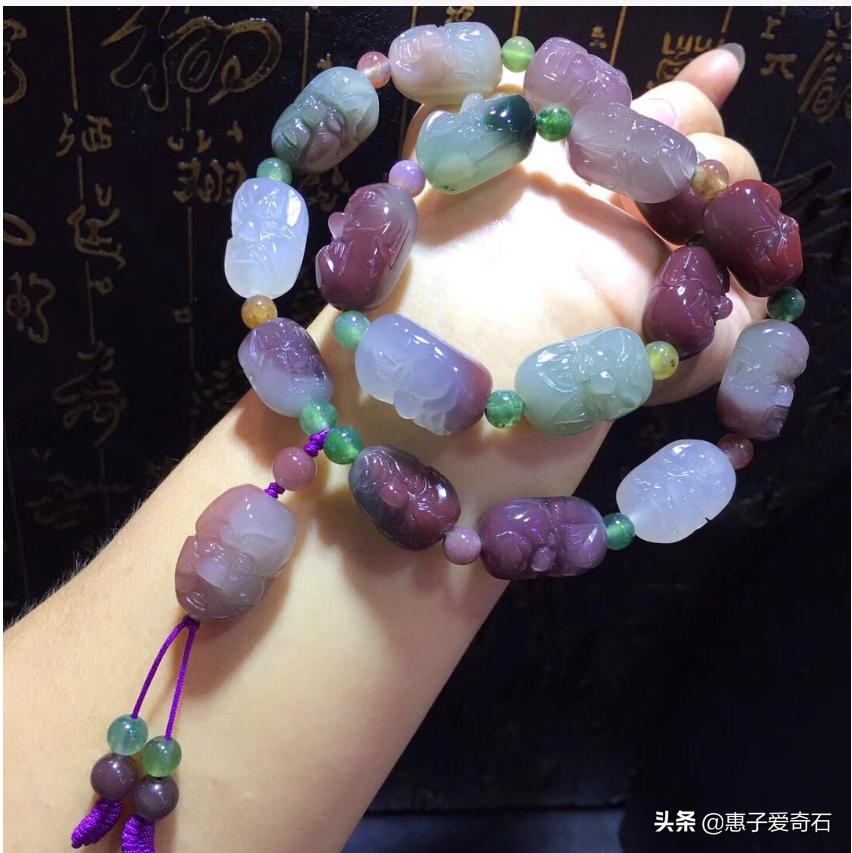 陕西渭河最好奇石图片大全,最贵的金丝玉奇石