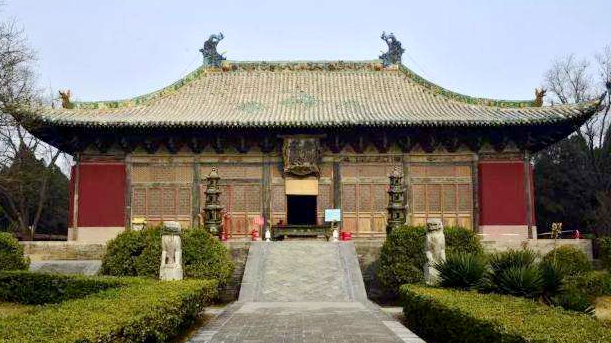 太行八陉中唯一幸存的关楼,穹隆顶上飞檐斗拱,古建中的孤品