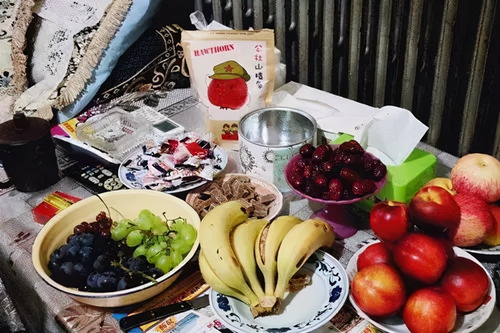 这套流光溢彩冰川碗,让居家生活更有格调、更精致