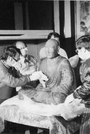 鉴真大师纪录片,鉴真坐像于1980年回国巡展