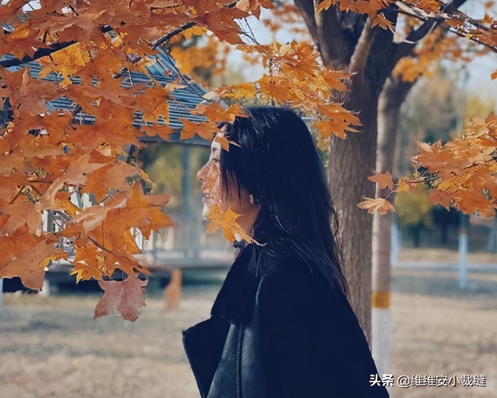 刘雯最新街拍出炉冬天就该这么穿,刘雯惊艳穿衣搭配