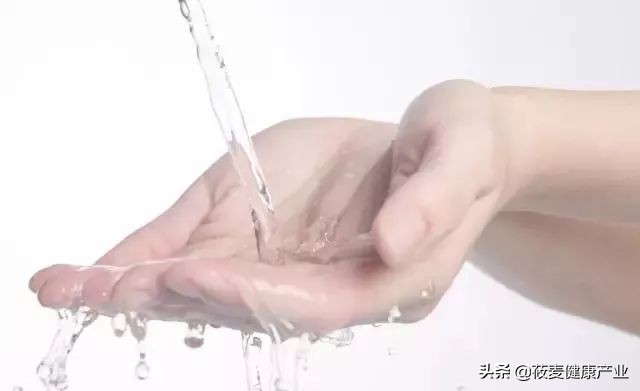 常用的卫生巾上了黑名单,你用的卫生巾榜上有名了吗