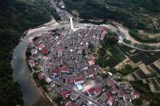 椹簯鏉窞璁茶瘽,椹簯鏉窞鏀垮簻