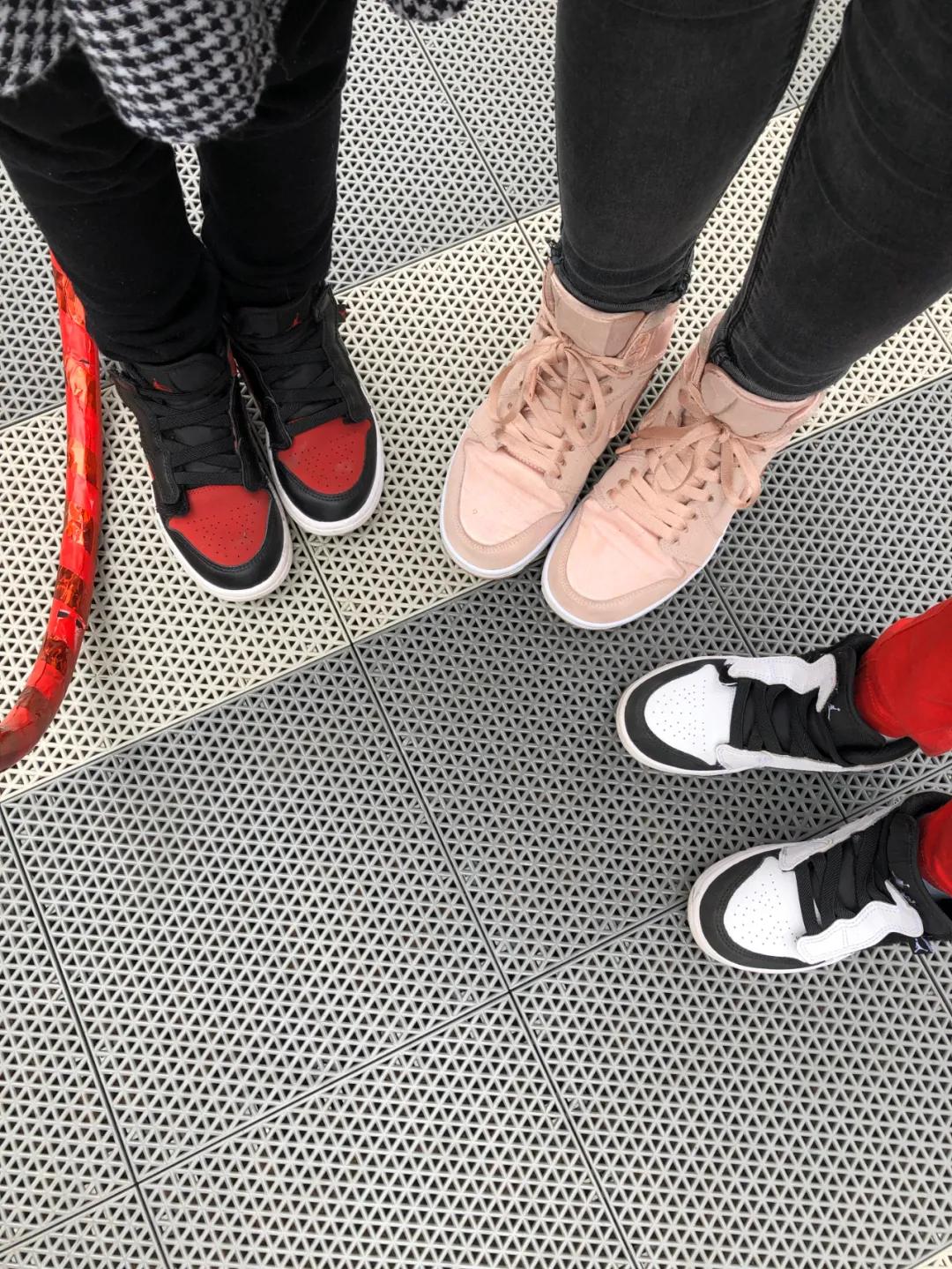 吹水鸭先知｜当宇航员、藤原浩、ow球鞋出现在老师的脚上...