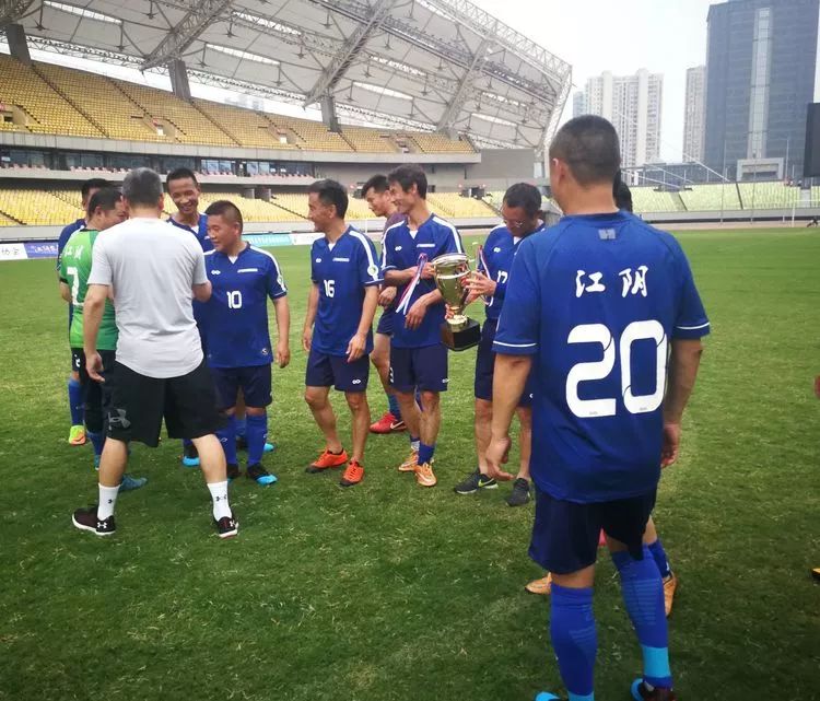 江阴第八届足球联赛,江阴市篮球联赛冠军