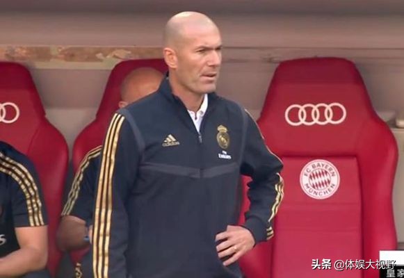齐达内冲冠一怒,齐达内5分钟三个球